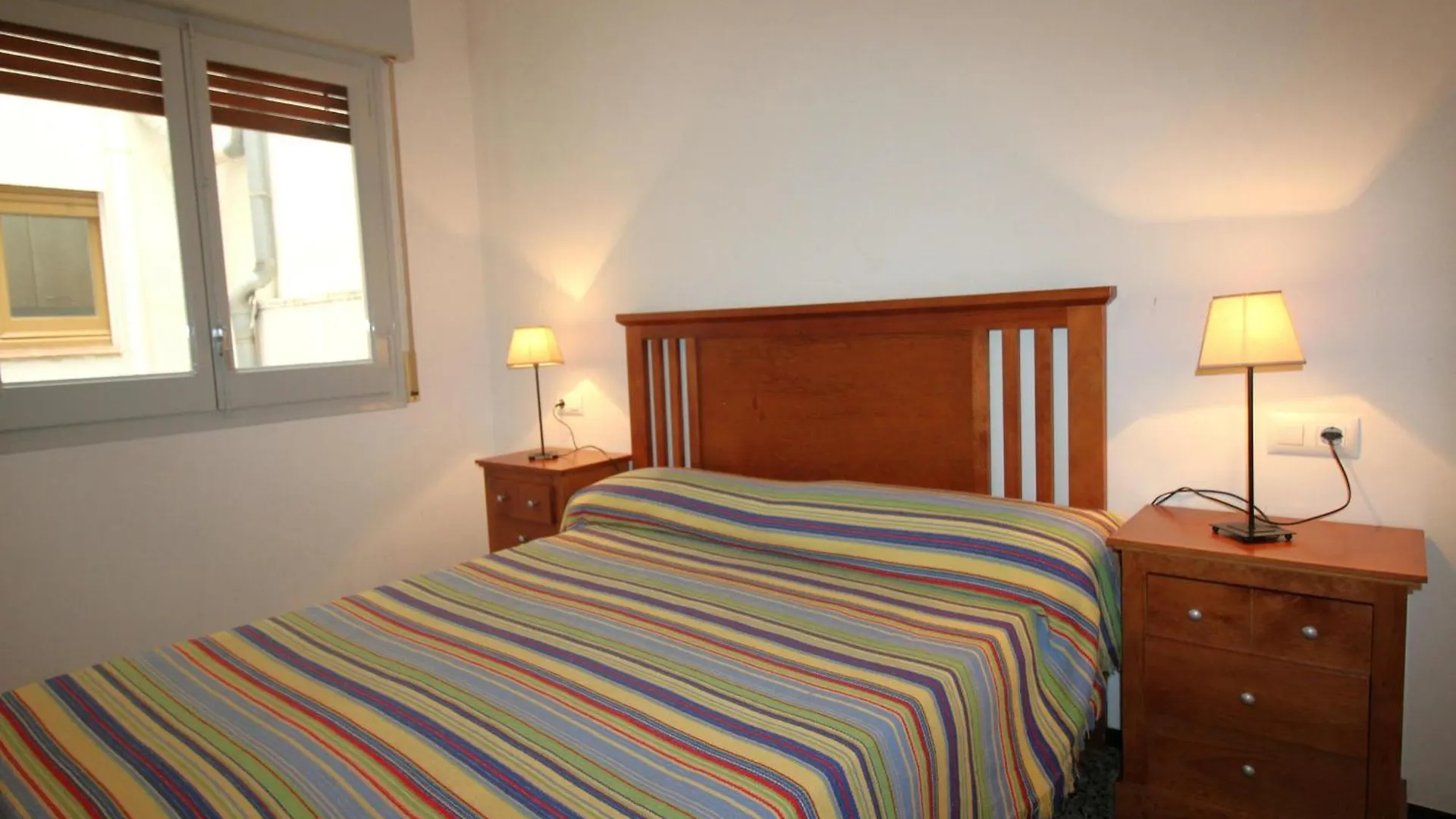 Appartement Apartamento Centrico Y Luminoso A 100M De La Playa, Renovado Con Wifi, Balcon Y Lavadora - Es-228-6 Llança Spanje