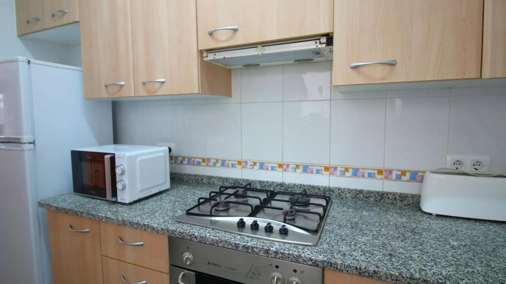 Apartament Apartamento Centrico Y Luminoso A 100M De La Playa, Renovado Con Wifi, Balcon Y Lavadora - Es-228-6 Llança